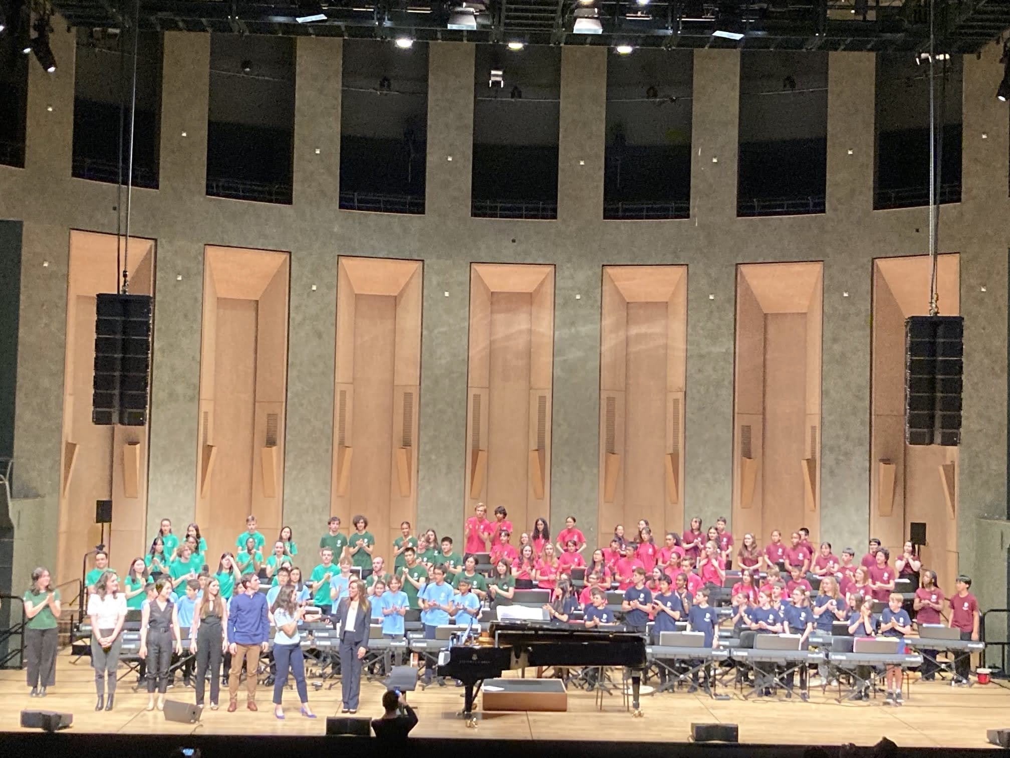 PianOrchestra, spectacle de Christine Fonlupt autour du piano et de l’orchestre