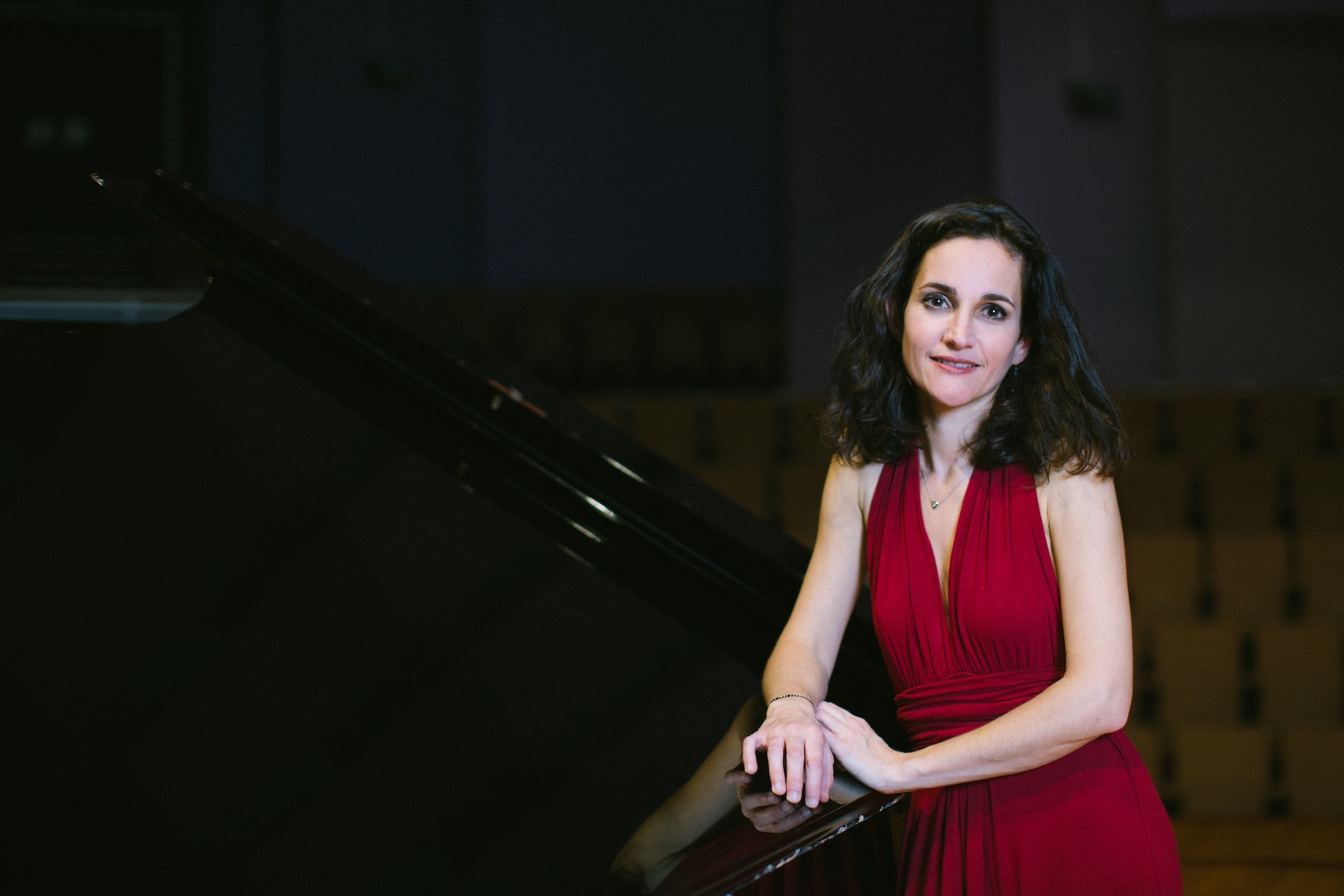 Christine Fonlupt en concert sous les lumières de scène