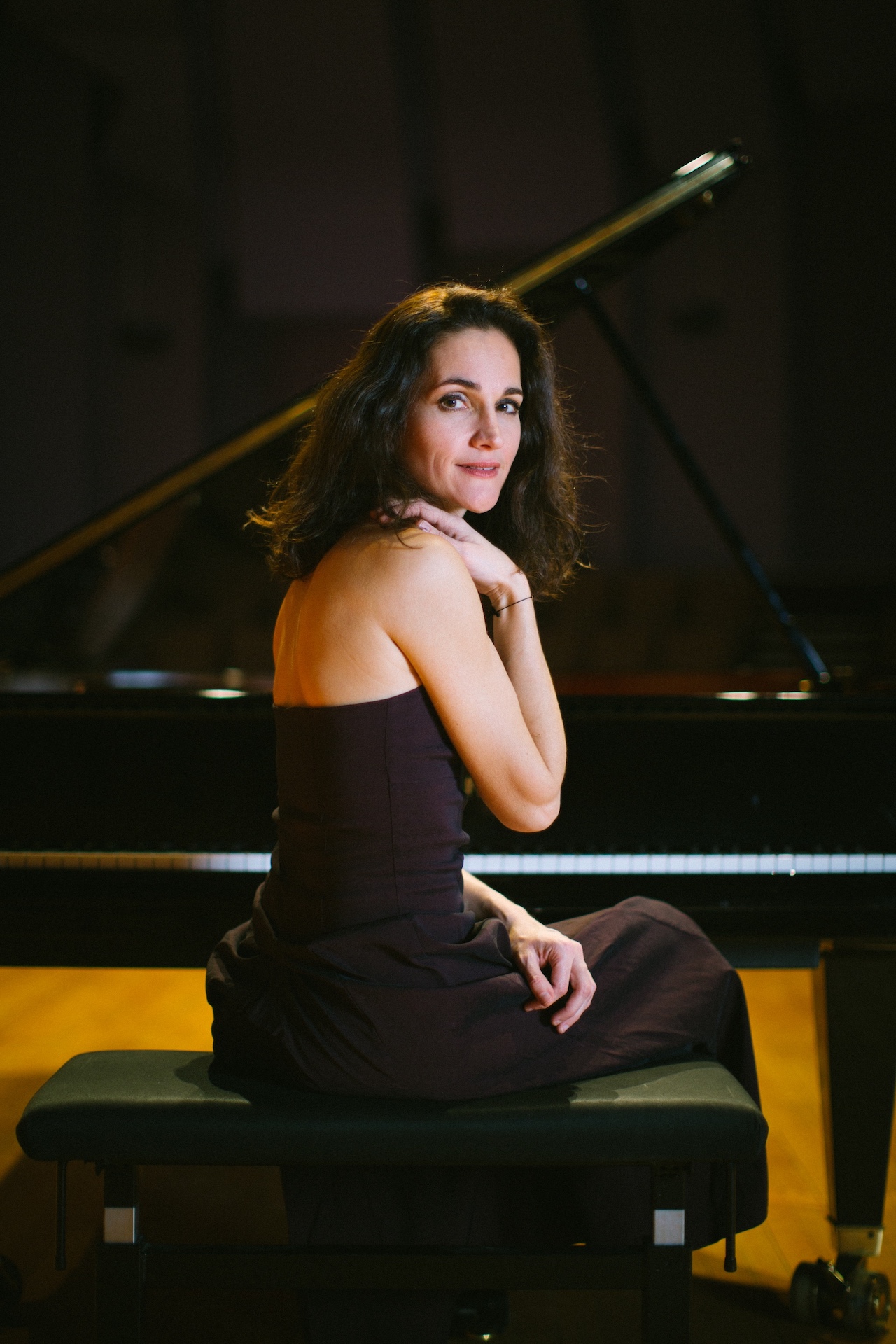 Christine Fonlupt saluant le public après un concert